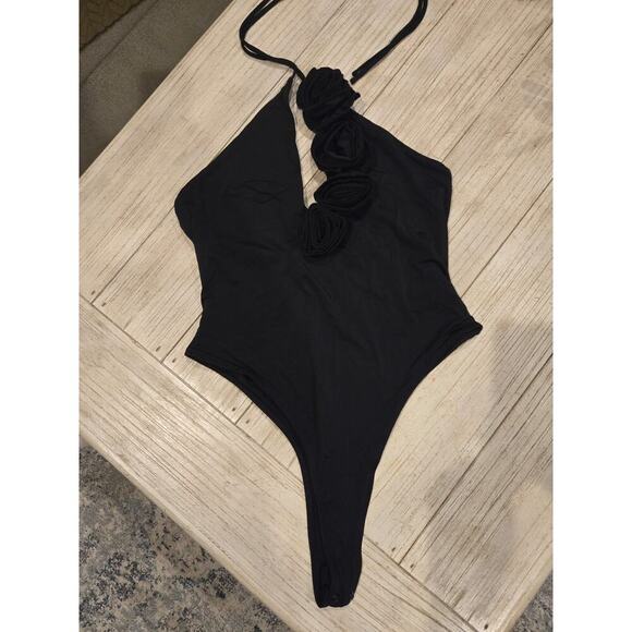 Bardot Black Floral One-Piece Swimsuit Size L - Picture 7 of 7